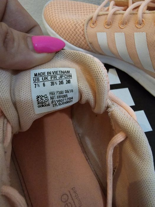 Маратонки Adidas