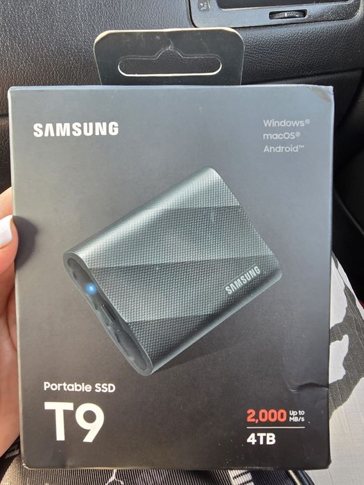 Samsung Portable SSD T9 – 4TB | NOU, SIGILAT