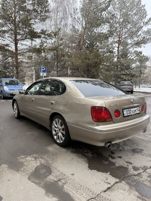 Продам Lexus gs300 срочно