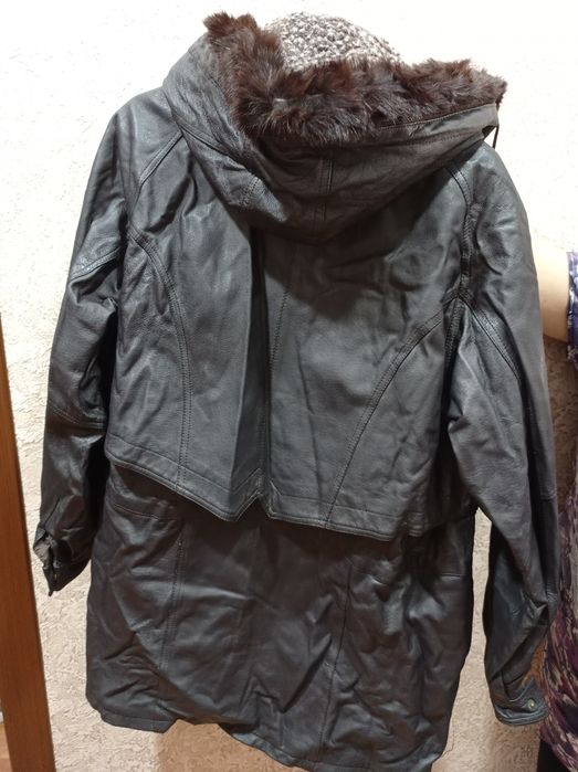 Женская зимняя куртка чиста-кожаная / Ayollar kurtkasi toza kojali