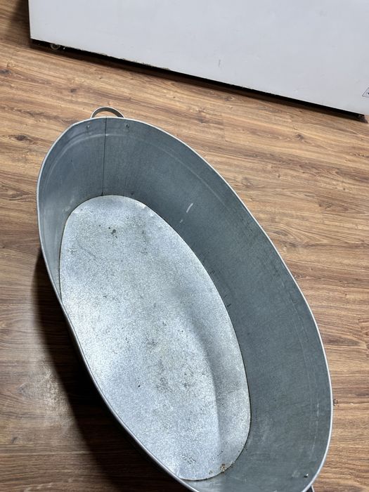 Продам таз оцинкованный