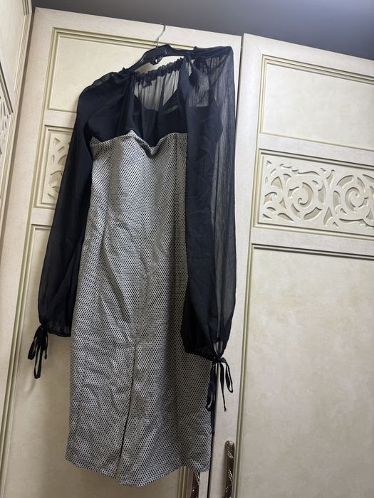 Продаю Платье, джинсы, рубашки