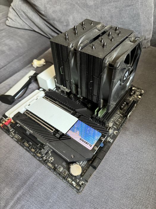 Плата X570 aero 32gb Ryzen 5pro