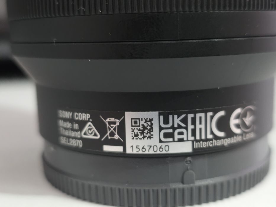 Obiectiv Sony FE 28–70mm F3.5–5.6 OSS – Sony E (Mirrorless)
