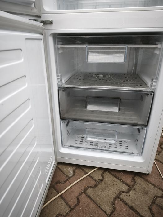 Combina frigorifica Arctic