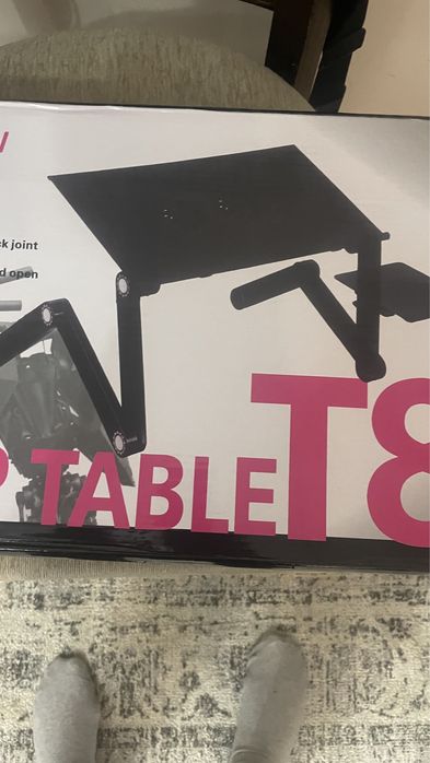 стойка за лаптоп