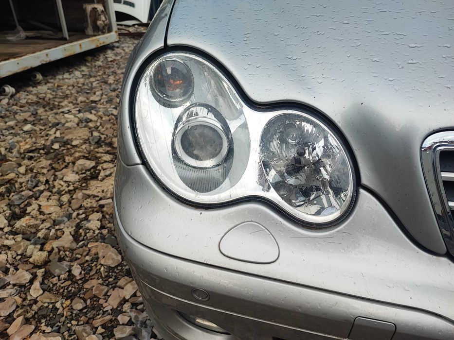 Мерцедес C 220 CDI 150 коня W203 На Части