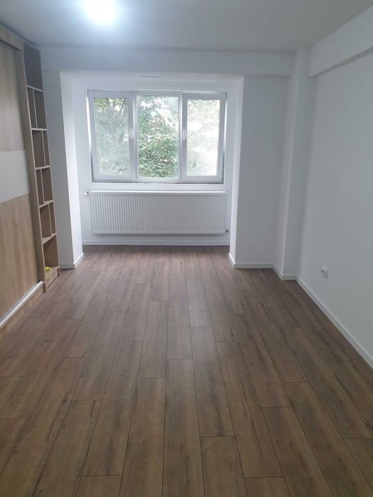 Zugrav Meserias Renovari Interioare