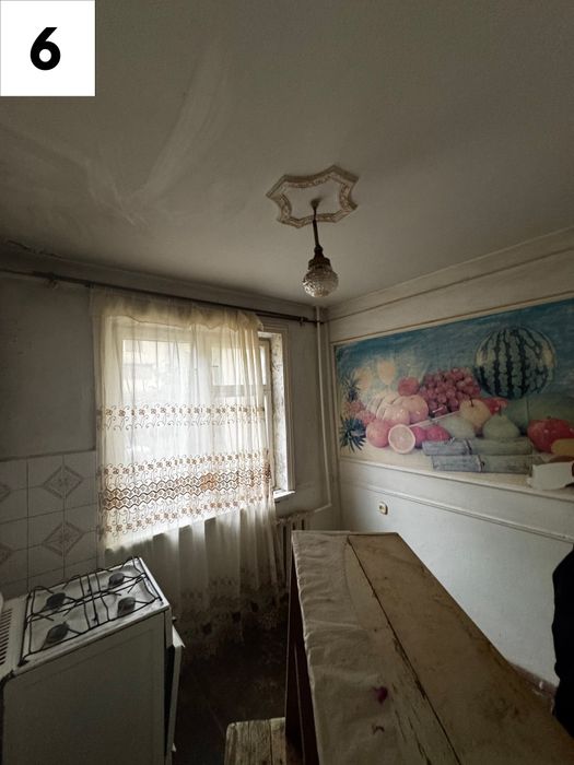 СРОЧНО! Конечка томонда Диёр маркет олдида 3 хоналик квартира сотилади