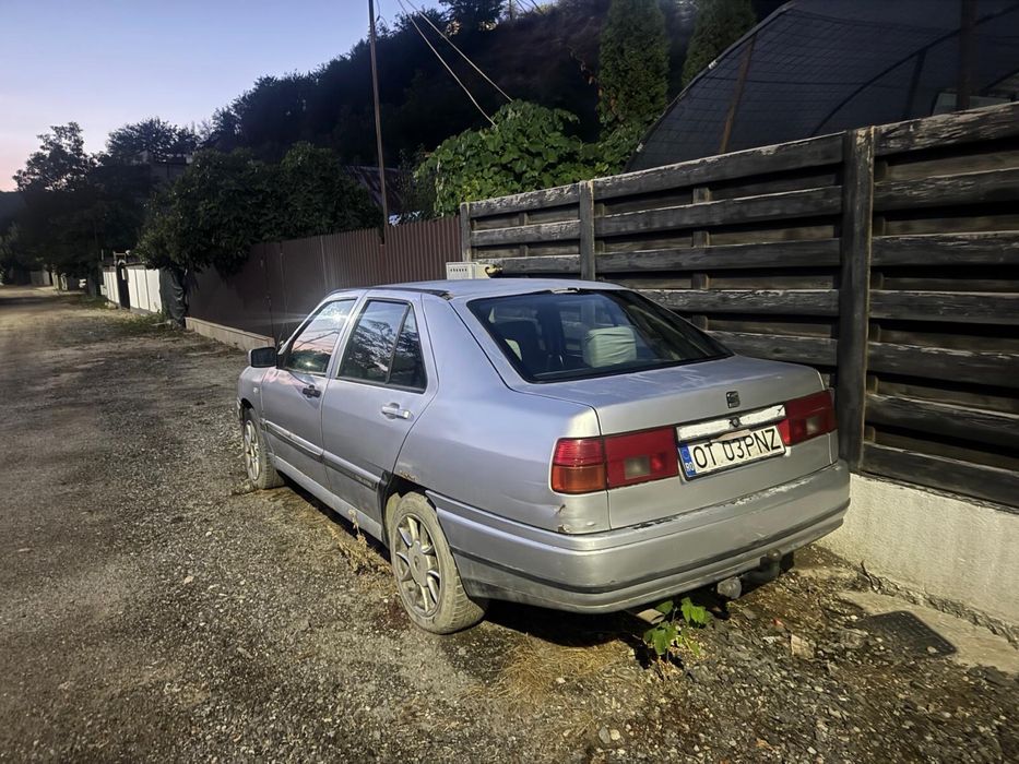 Vând Seat Toledo 1.6 benzină, an 1998