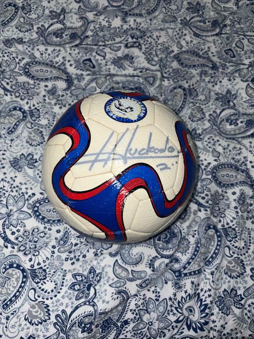 Minge semnată de Helmut Duckadam