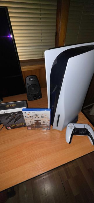 Playstation 5 Disk Version с 2 игри САМО ЗА ВАРНА!