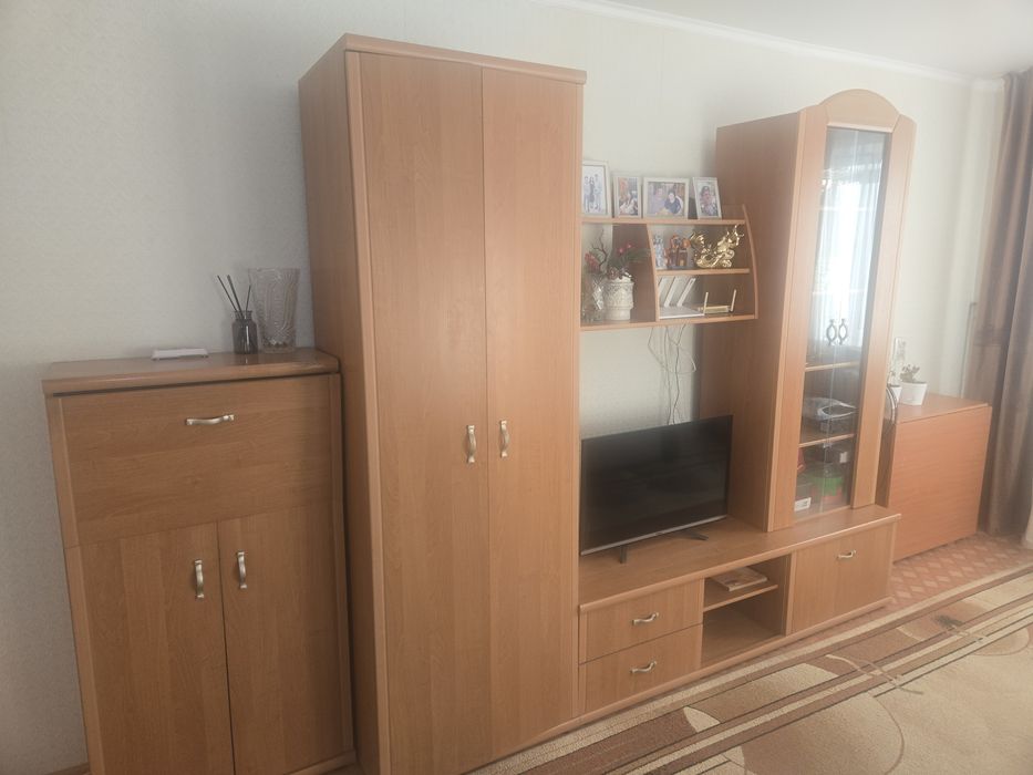Продам стенку горку