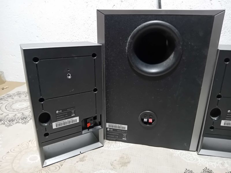 Домашно кино - LG BH5320F