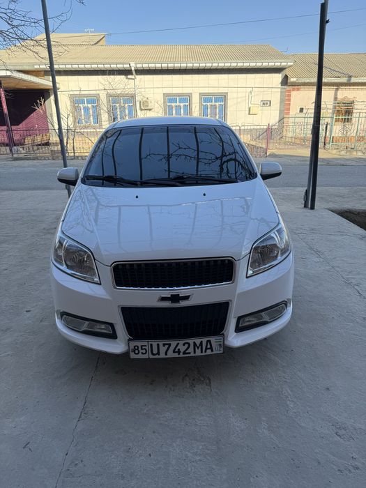 Nexia 3 prapan sotiladi