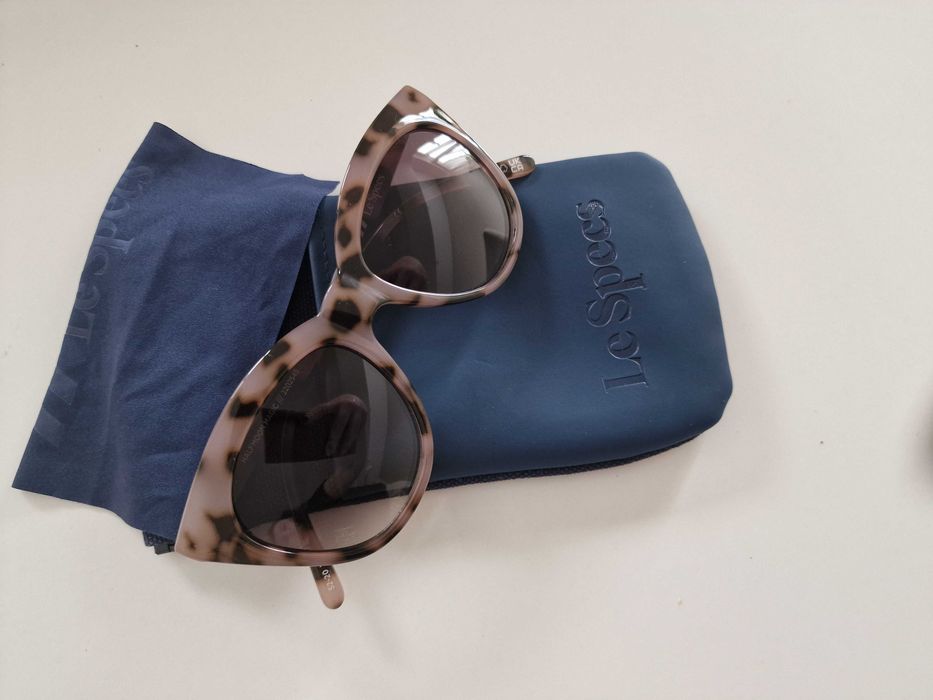 Слъчневи очила LeSpecs