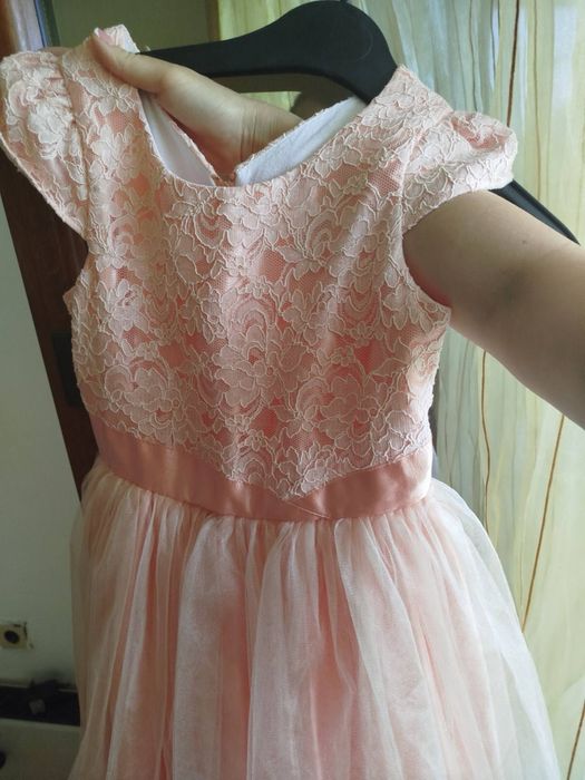 Официална рокля за дете