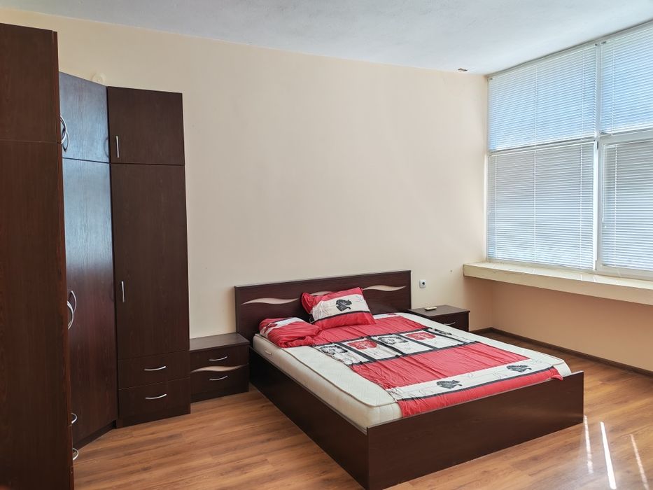 Продава 2 апартамента двустайни.