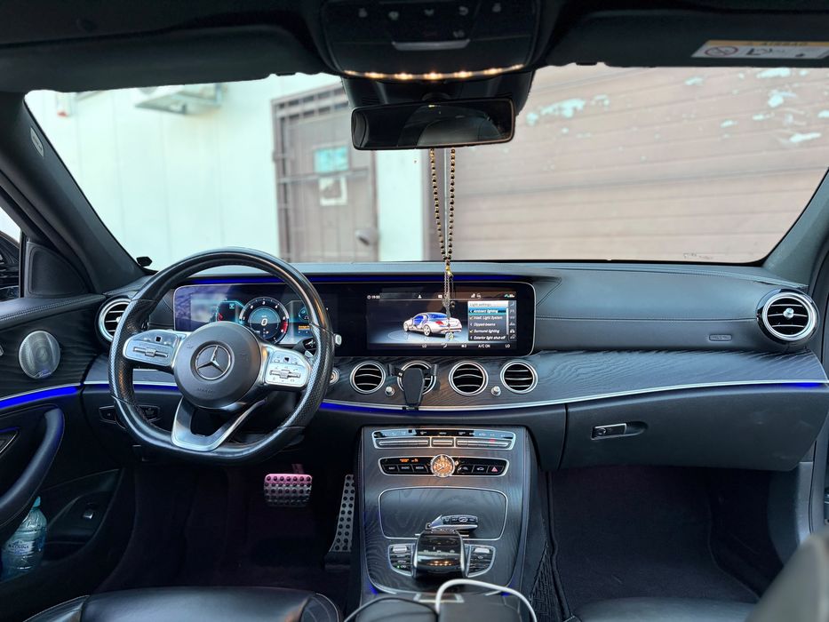 MERCEDES-BENZ E-Class 0 — imagine 5