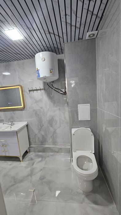 Квартира сотилади шарк 1