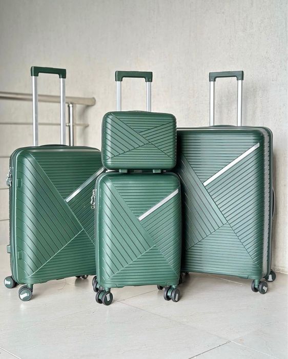 Чемоданы с бесплатной доставкой