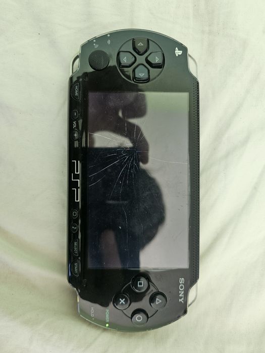 PSP FAT за части