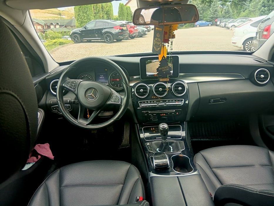 Mercedes benz C220 d