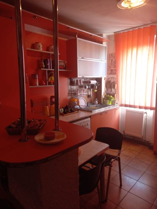 Apartament cu 3 camere de inchiriat Lugoj