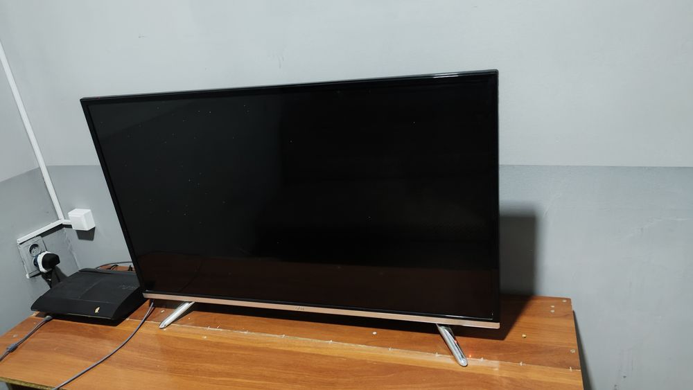 Playstation 3  3ta 13ta joystick orginal 43Tv 3ta