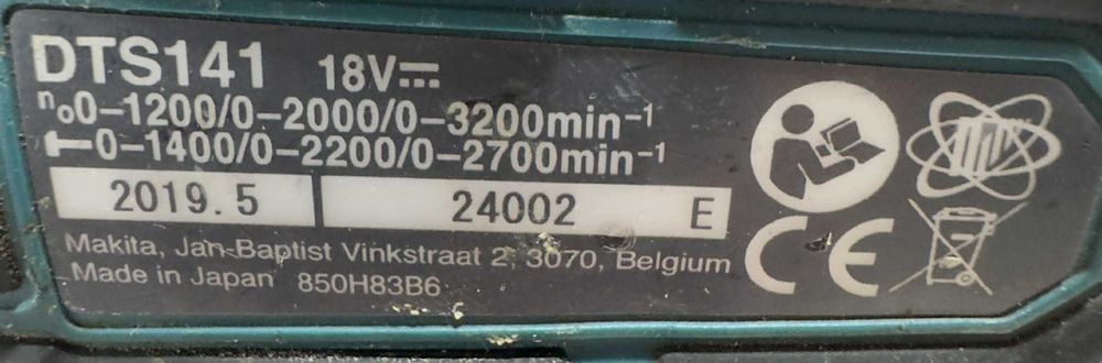 Продавам Акумулаторен ударен винтоверт Makita DTS141Z