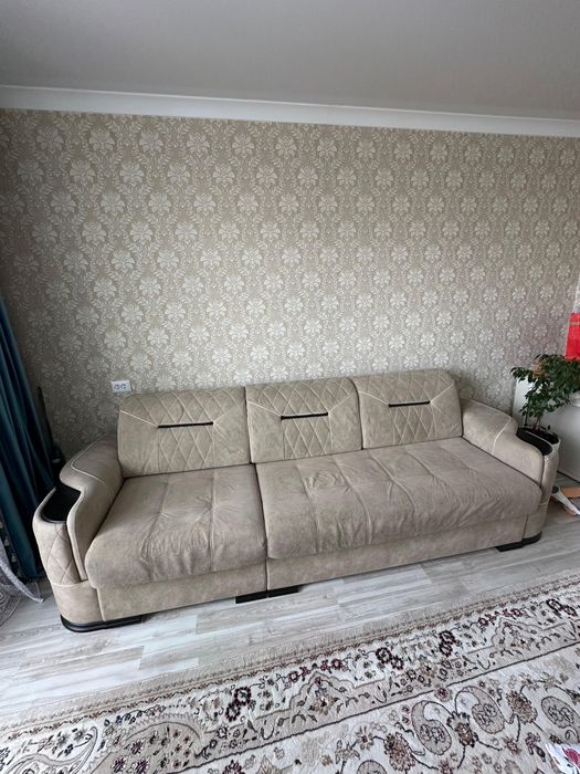 Диван для гостинной