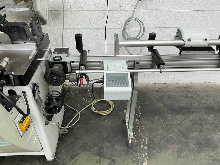 Mașină Automată de Debitat Profile ALUM&PVC (Q400) - FOM INDUSTRIE