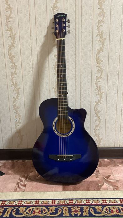 Гитара акустика