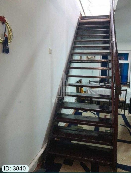 Tezda sotiladi  №3840  Eski shahar 4 xonalik arzon narxda