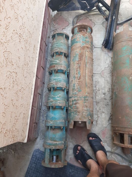 Продам глубины насос ,