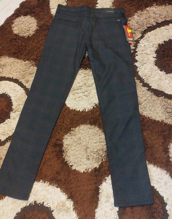 Pantaloni eleganți  baieti