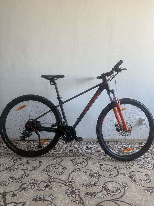 Спортивный велосипед мтб бренд KTM