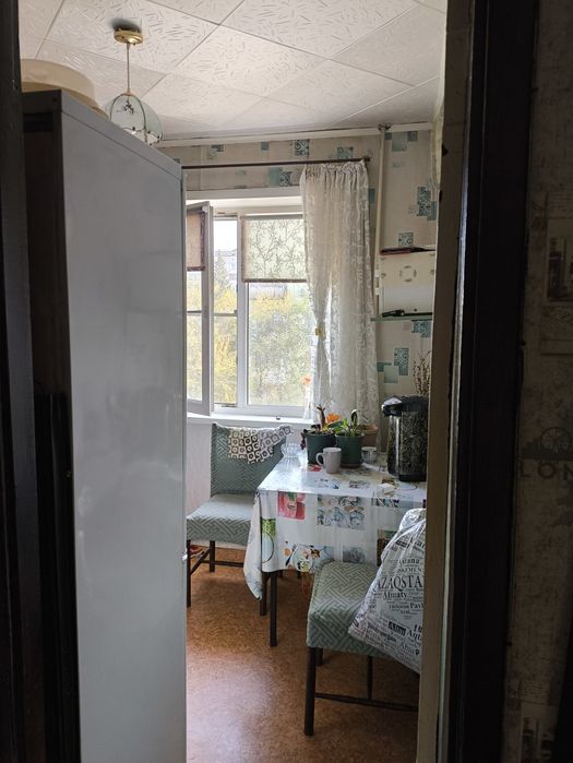 Продам срочно  квартиру