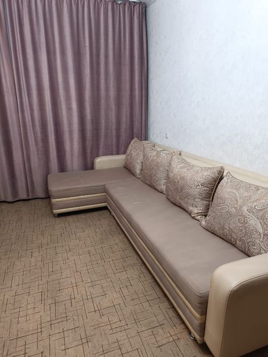 Продам диван в хорошем состоянии