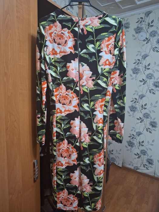 Дамска рокля М размер