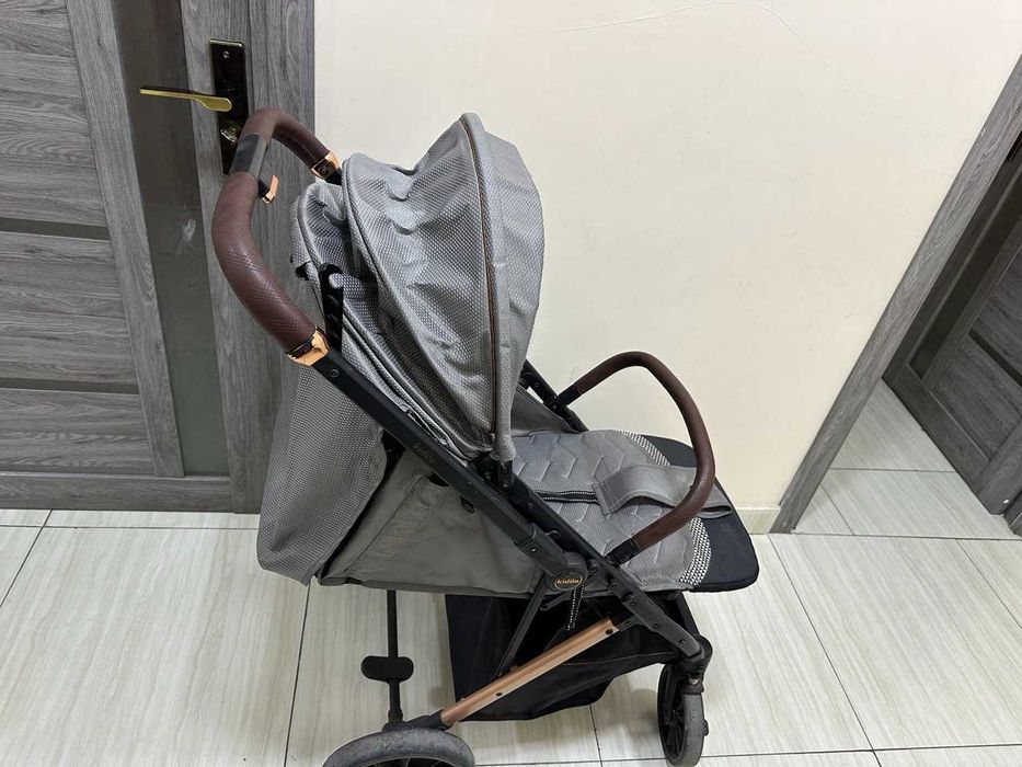 Коляска детская в хорошем состоянии, продается. Болалар аравчаси .