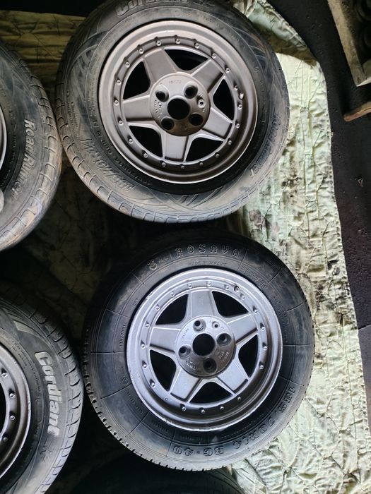 Продам Титаник с покрышками