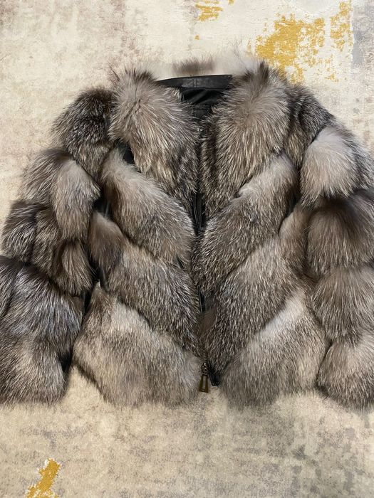 Haina scurta 2in1 blana vulpe si piele