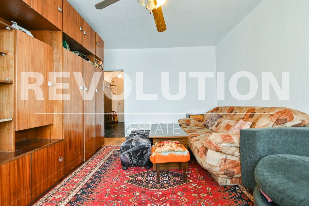 Дава се под наем Тристаен апартамент в София, Сухата река - 100 кв.м за 511 € - Снимка #4