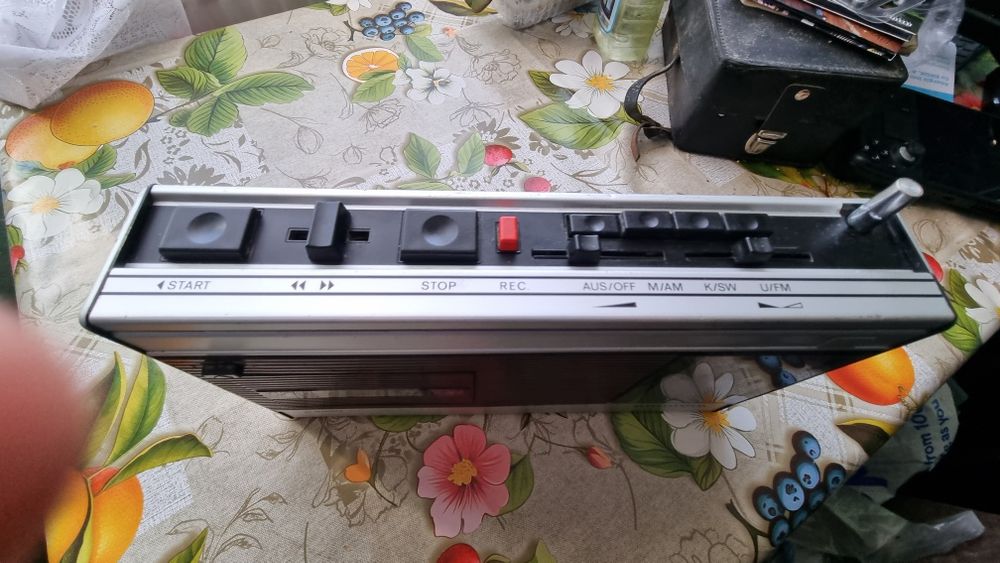 Radio casetofon grundig c2000 automatic