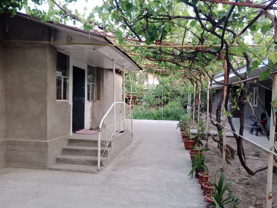 2та яахши уйлар яахши жойда Бустонлик туман 2 бригада мактаб яахин