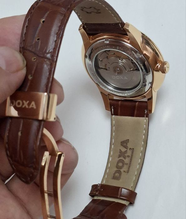 Ceas automatic DOXA