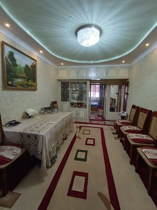 Продаётся квартира  Чиланзар р-н  Домрабад