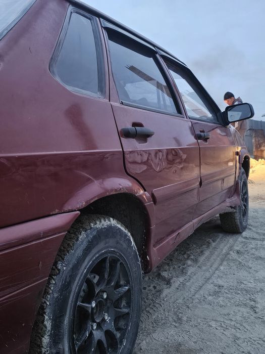 В продаже ваз 2115