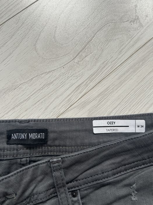 Продам новые джинсы Antony Morato